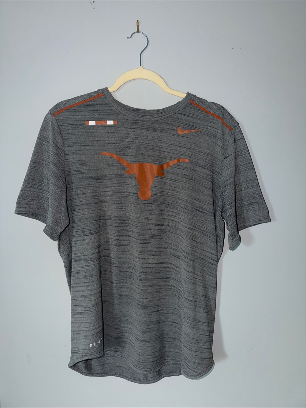 Nike Men’s Gray Short Sleeve Dri-FIT Shirt with Orange Longhorn Logo